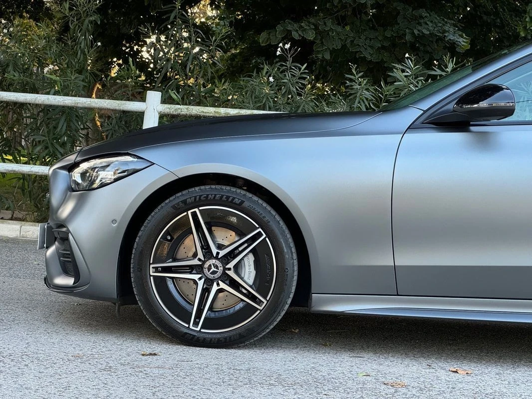 Mercedes-Benz C 300 de AMG Line