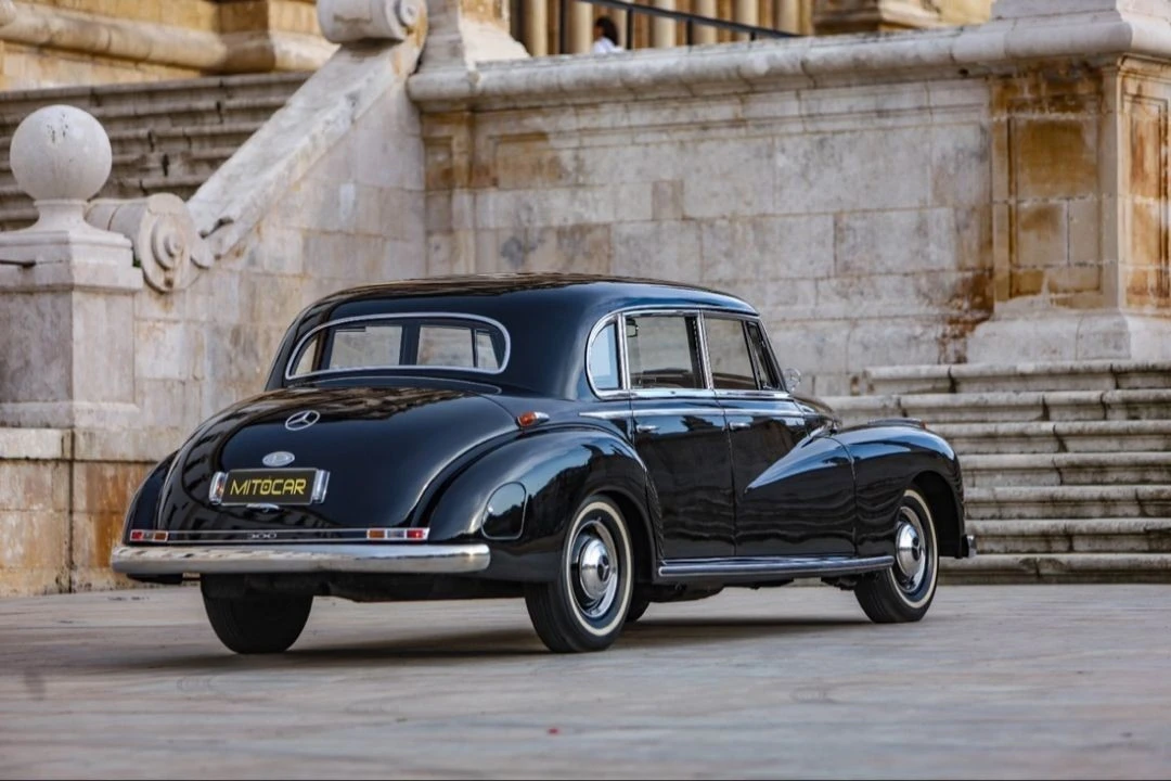 Mercedes-Benz 300 C 300