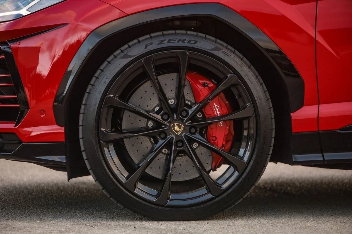 Lamborghini Urus 4.0 V8