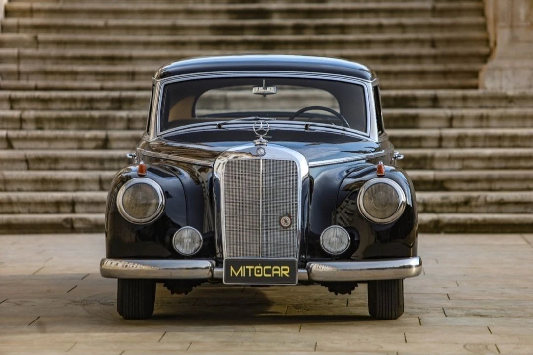 Mercedes-Benz 300 C 300