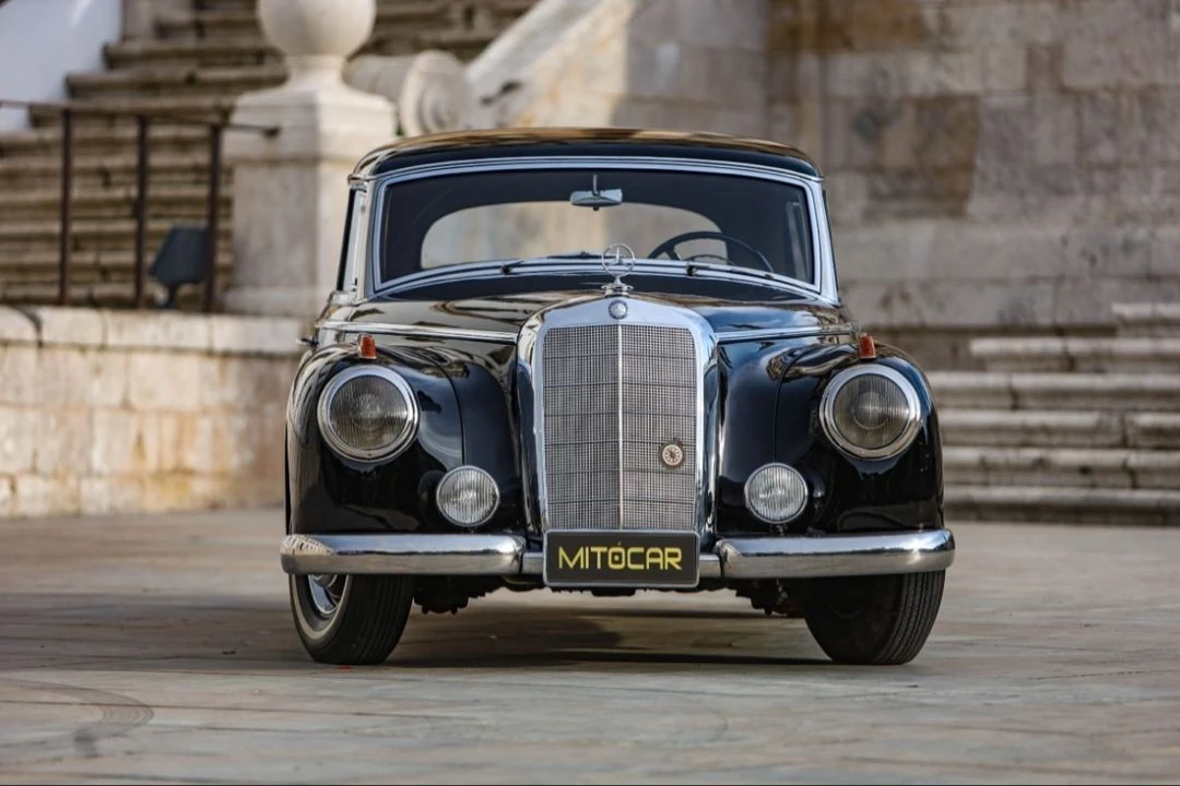 Mercedes-Benz 300 C 300