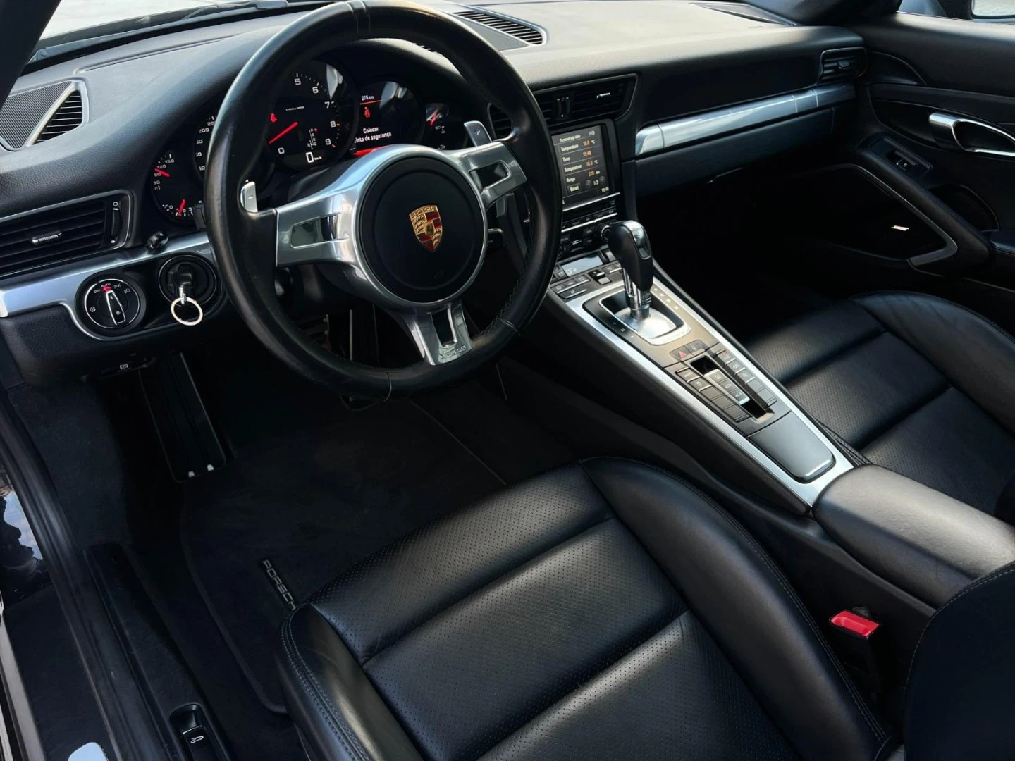 Porsche 911 (991) Carrera 4 Black Edition PDK