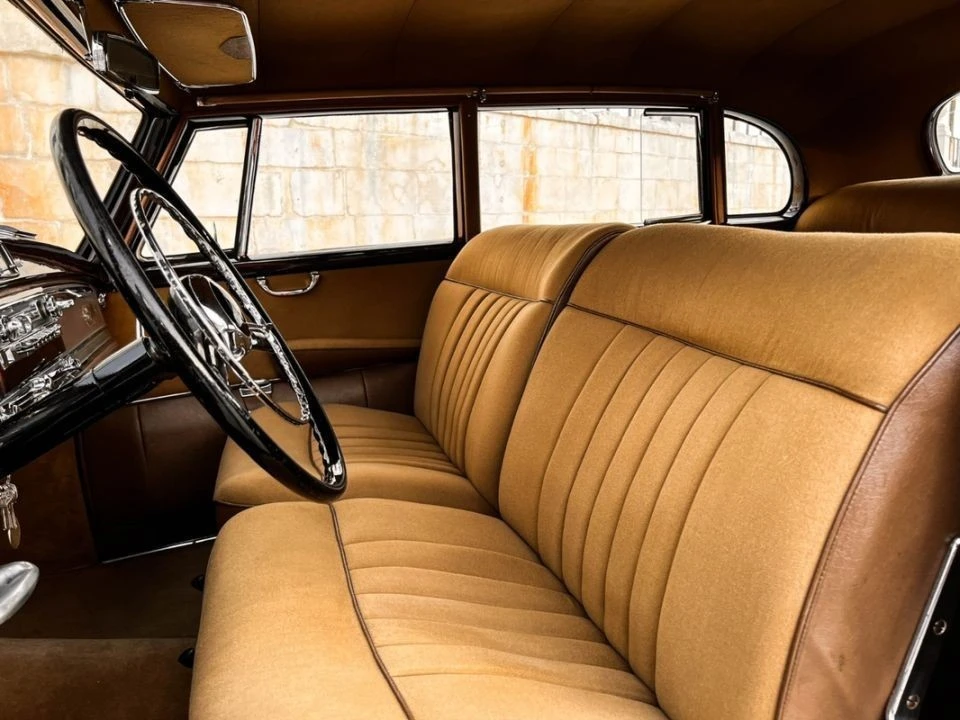 Mercedes-Benz 300 C 300
