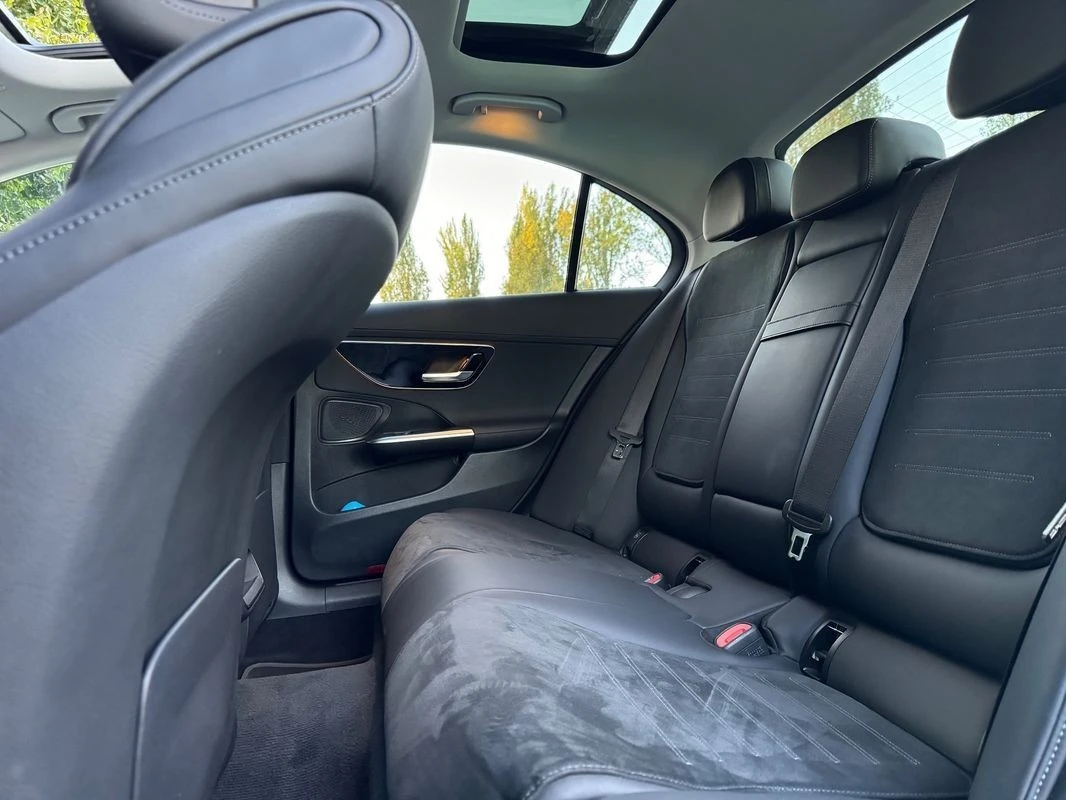Mercedes-Benz C 300 de AMG Line
