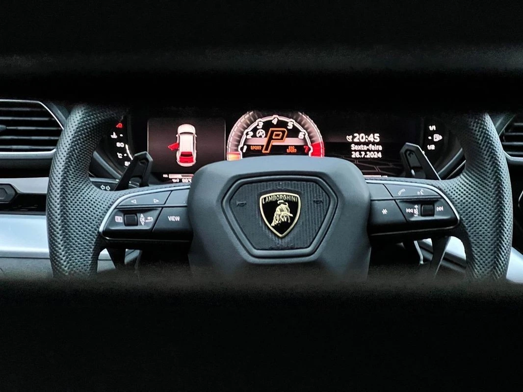 Lamborghini Urus 4.0 V8
