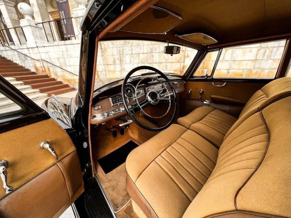 Mercedes-Benz 300 C 300