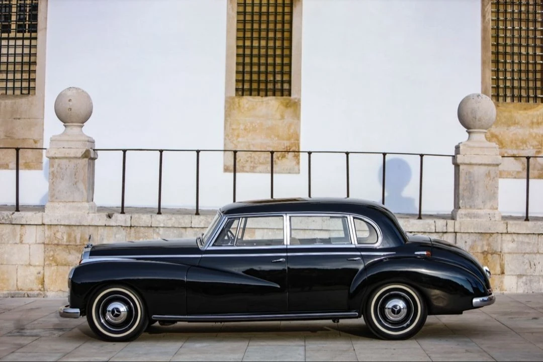 Mercedes-Benz 300 C 300