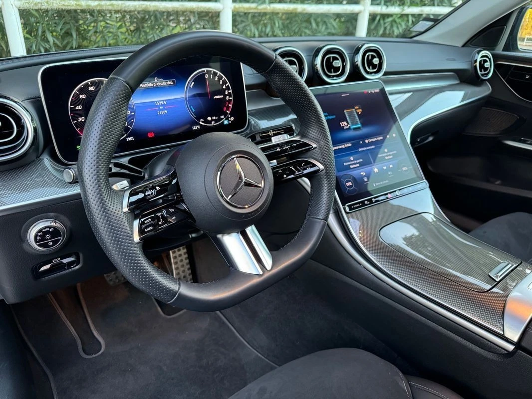 Mercedes-Benz C 300 de AMG Line