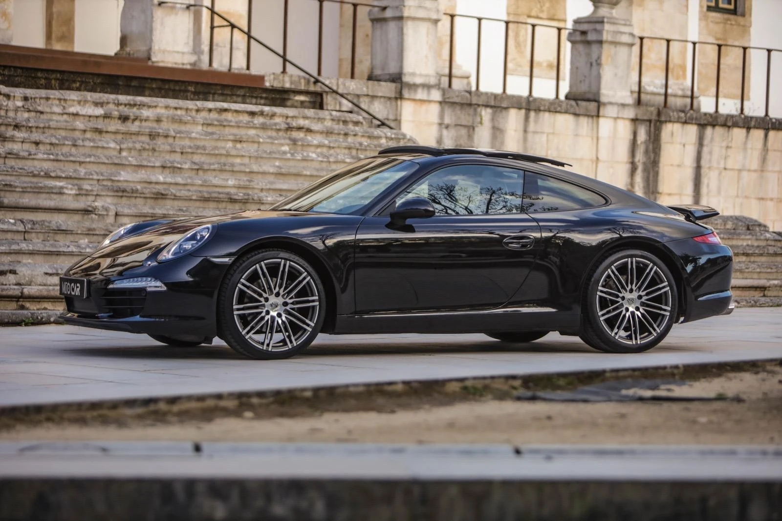 Porsche 911 (991) Carrera 4 Black Edition PDK
