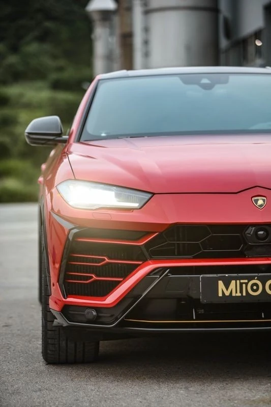 Lamborghini Urus 4.0 V8