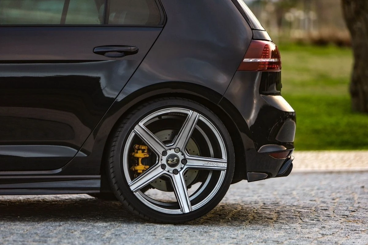 VW Golf 2.0 TSi R