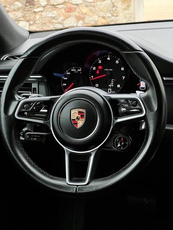Porsche Macan PDK