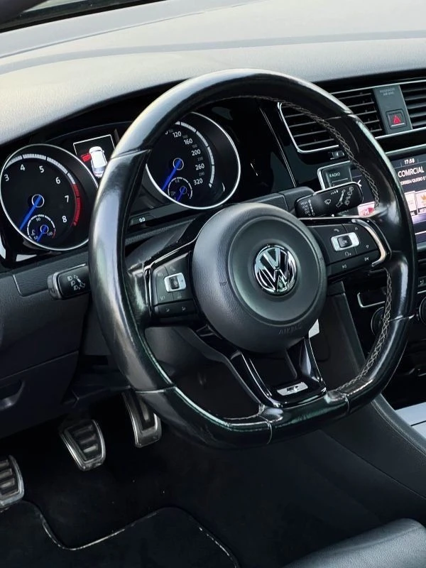 VW Golf 2.0 TSi R