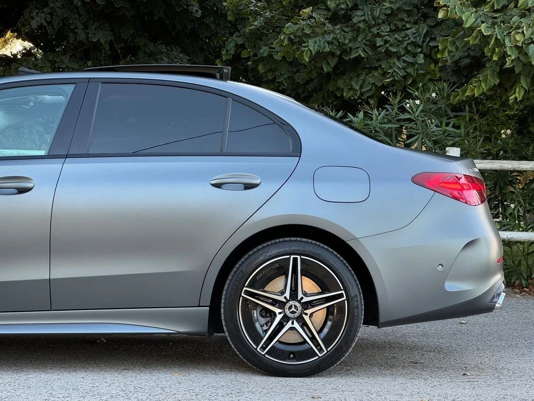 Mercedes-Benz C 300 de AMG Line