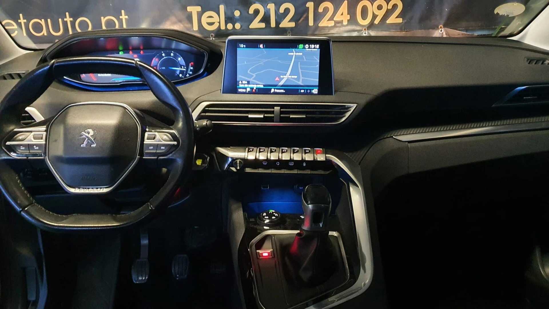 Peugeot 3008 BlueHDi 130 Stop &amp; Start Allure Business-Pack