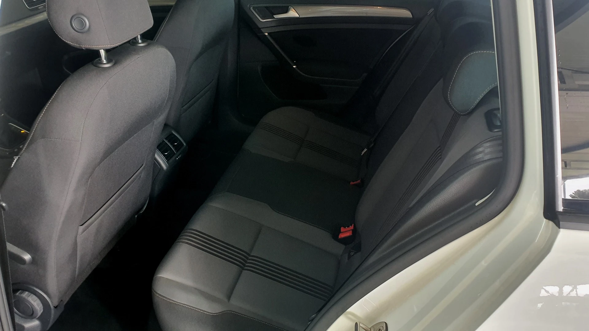 VW Golf Variant 1.6 TDI BlueMotion Allstar