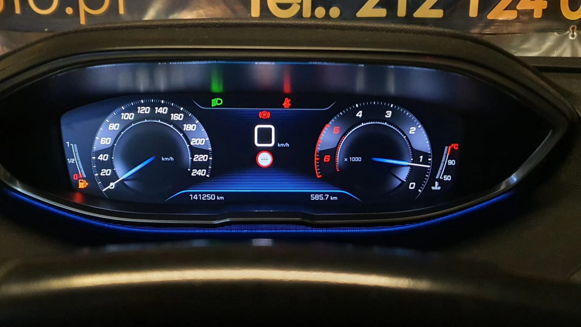 Peugeot 3008 BlueHDi 130 Stop &amp; Start Allure Business-Pack