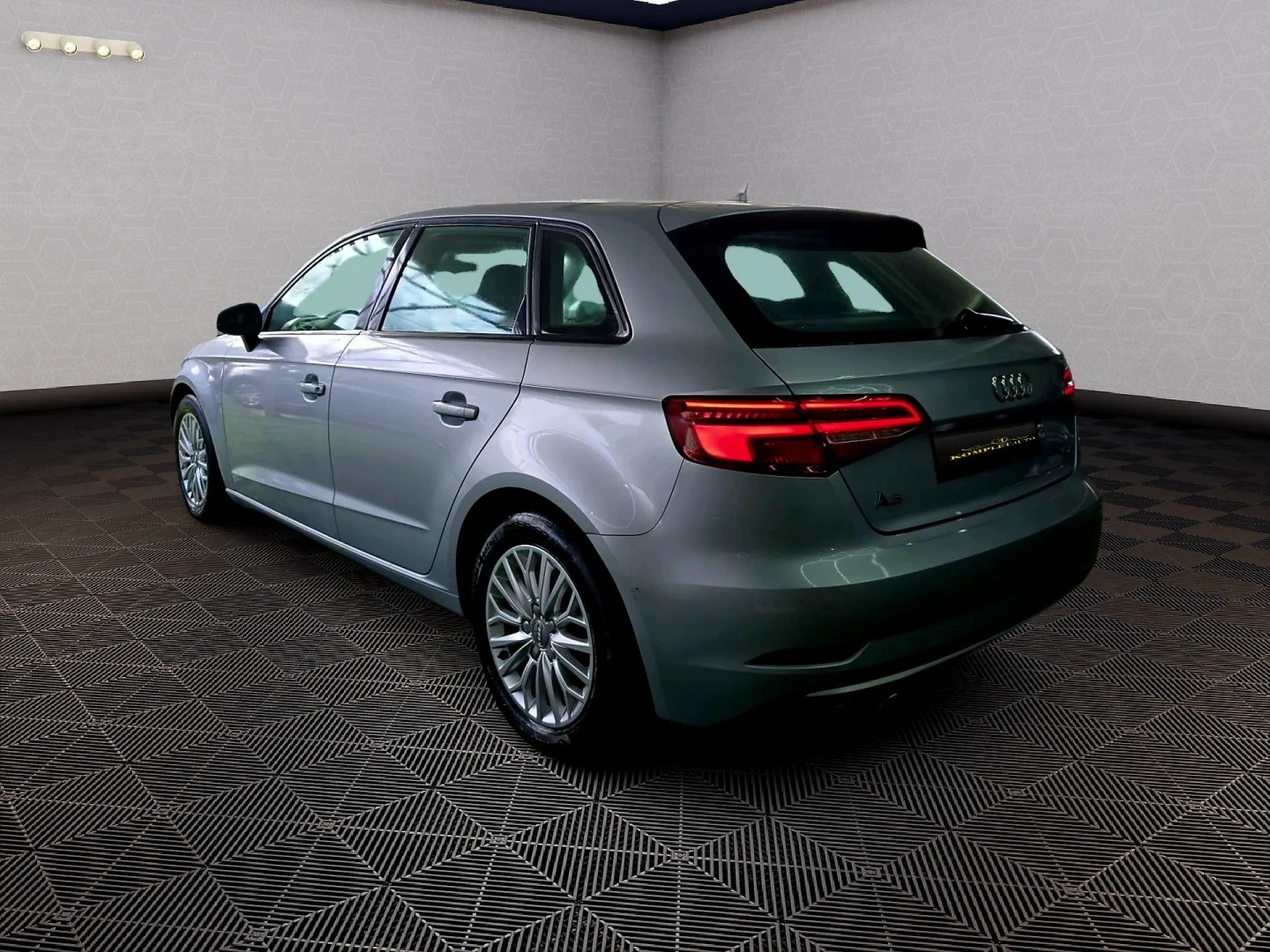 Audi A3 Sportback 1.6 TDI ultra Attraction