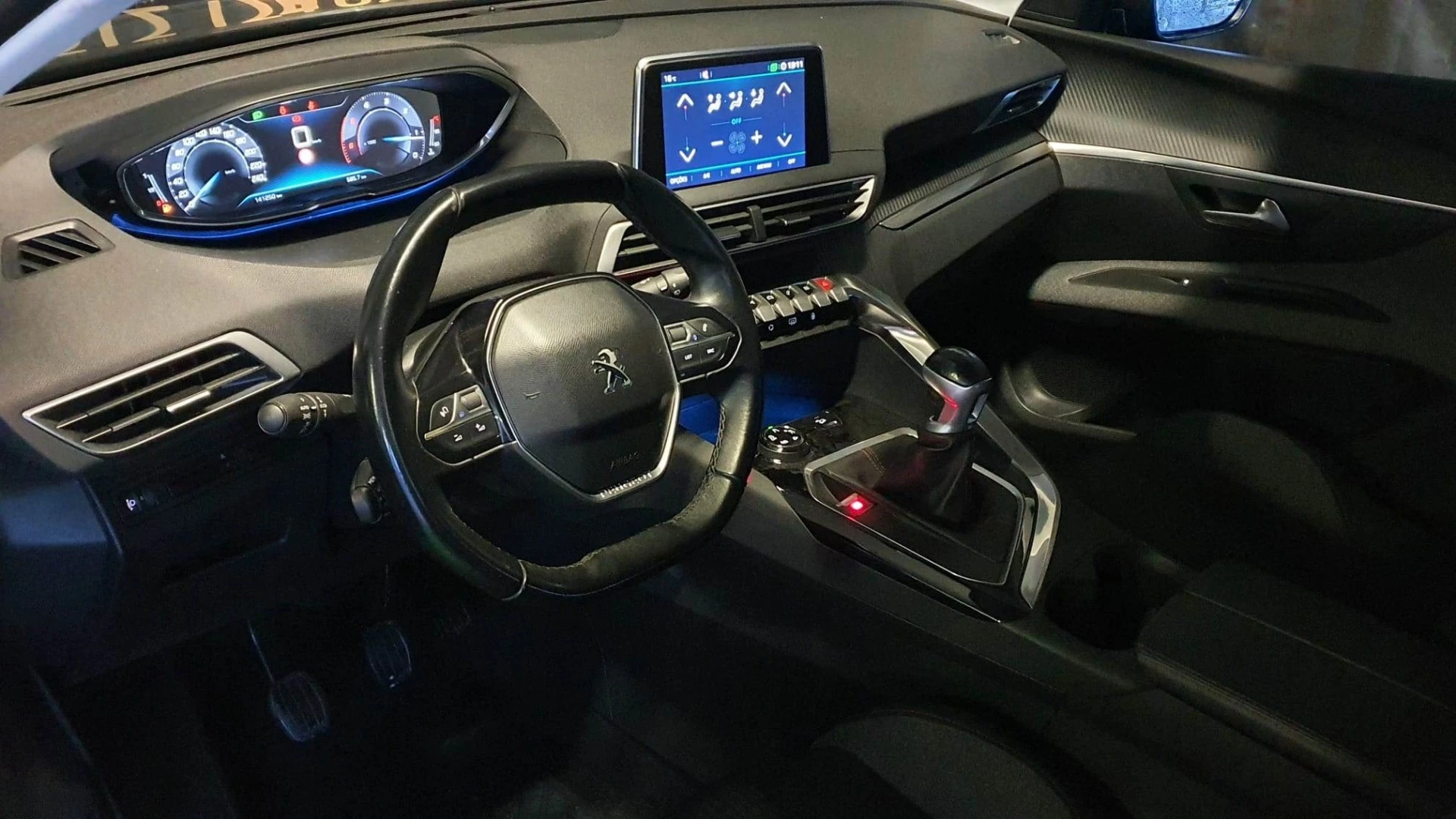 Peugeot 3008 BlueHDi 130 Stop &amp; Start Allure Business-Pack