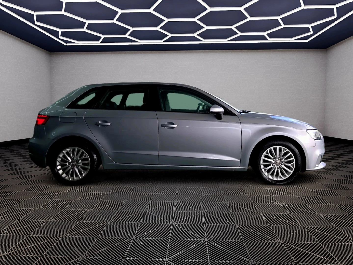 Audi A3 Sportback 1.6 TDI ultra Attraction