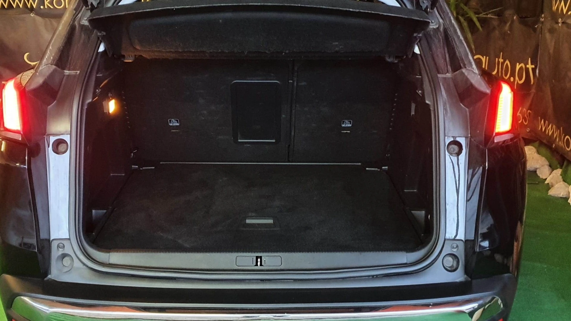Peugeot 3008 BlueHDi 130 Stop &amp; Start Allure Business-Pack