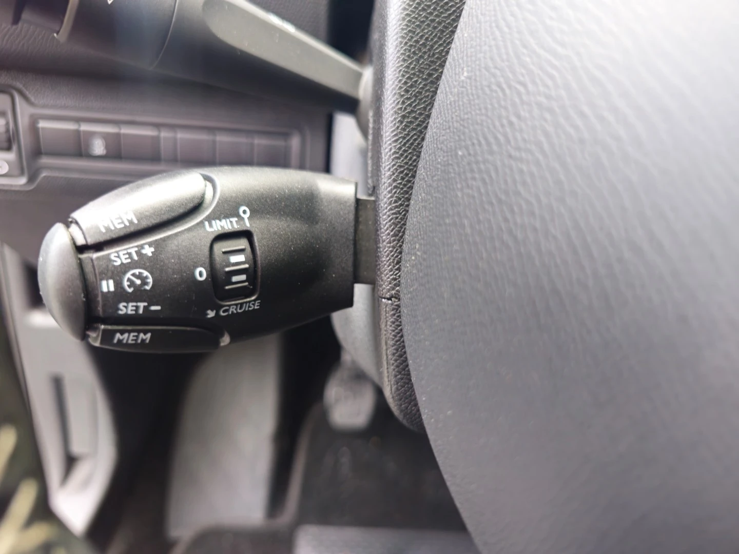Peugeot 308 Blue-HDi Business