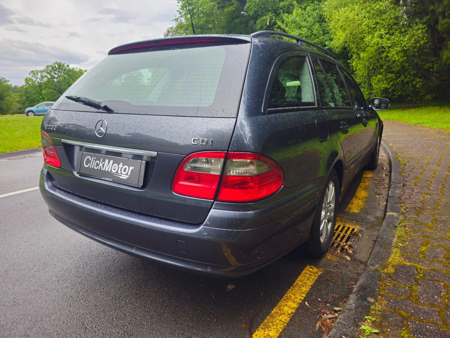 Mercedes-Benz E 200 T CDI Auto Classic