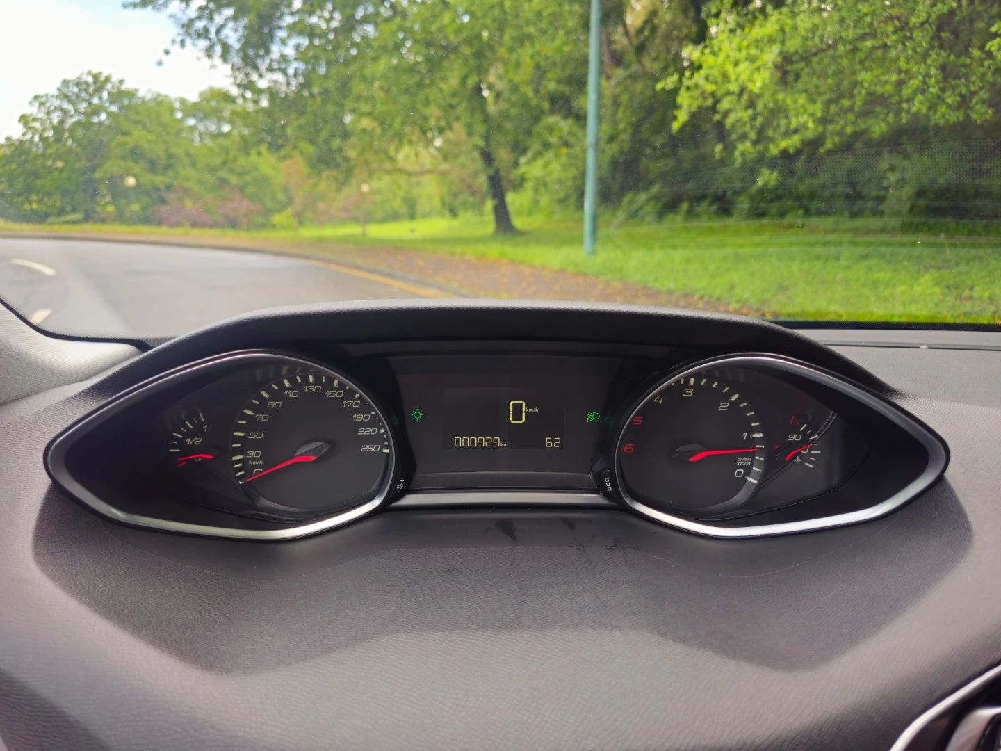 Peugeot 308 Blue-HDi Business
