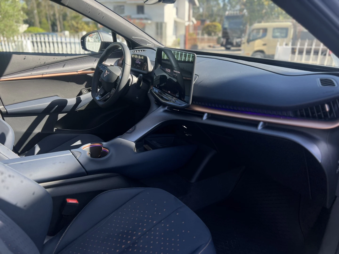 Cupra Tavascan 77 kWh Adrenaline