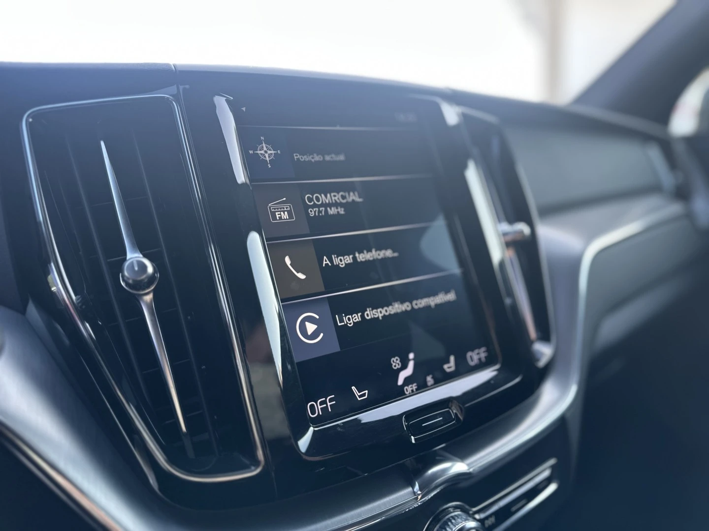 Volvo XC 60 T8 Twin Engine AWD Geartronic Momentum