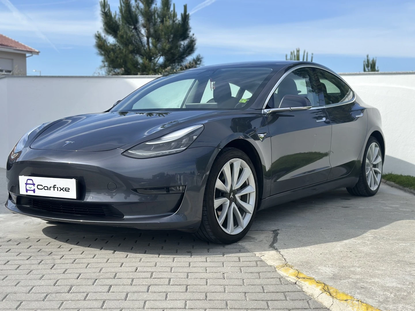 Tesla Model 3 Long Range AWD Dual Motor