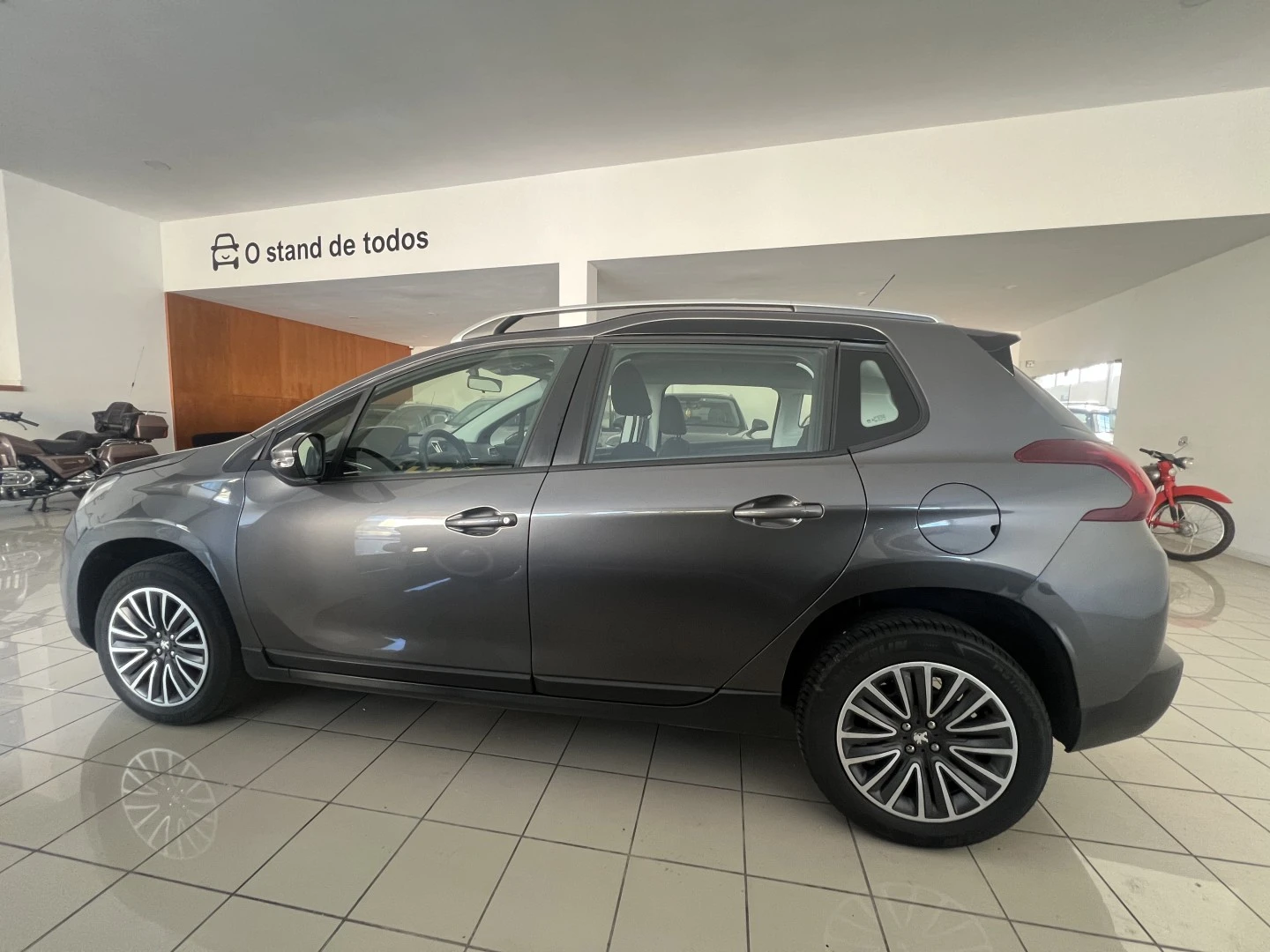 Peugeot 2008 1.5 BlueHDi Active