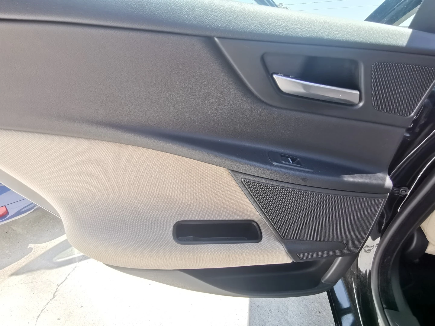 Jaguar XE 2.0 D Prestige Aut.