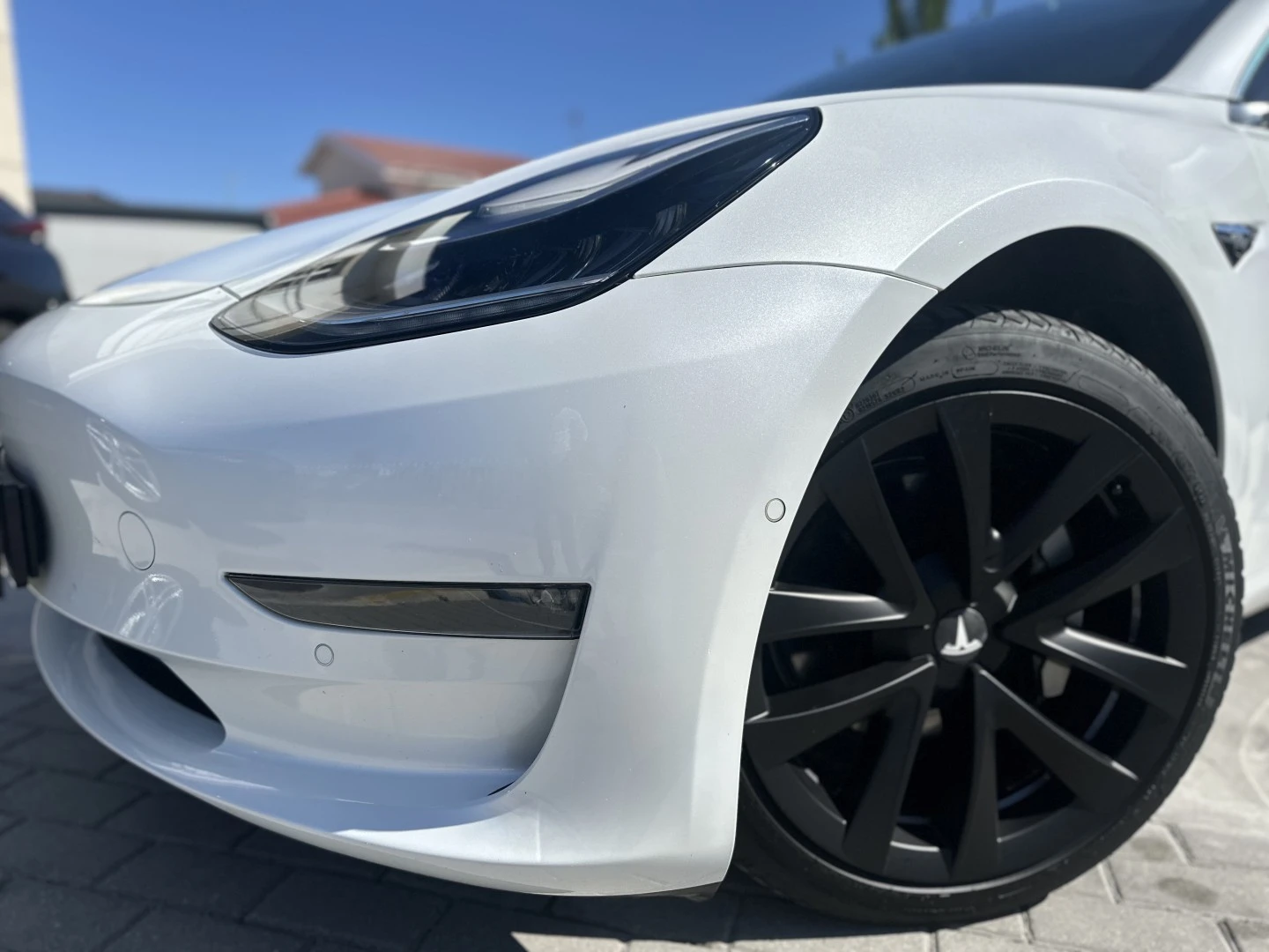 Tesla Model 3 Long-Range Dual Motor AWD