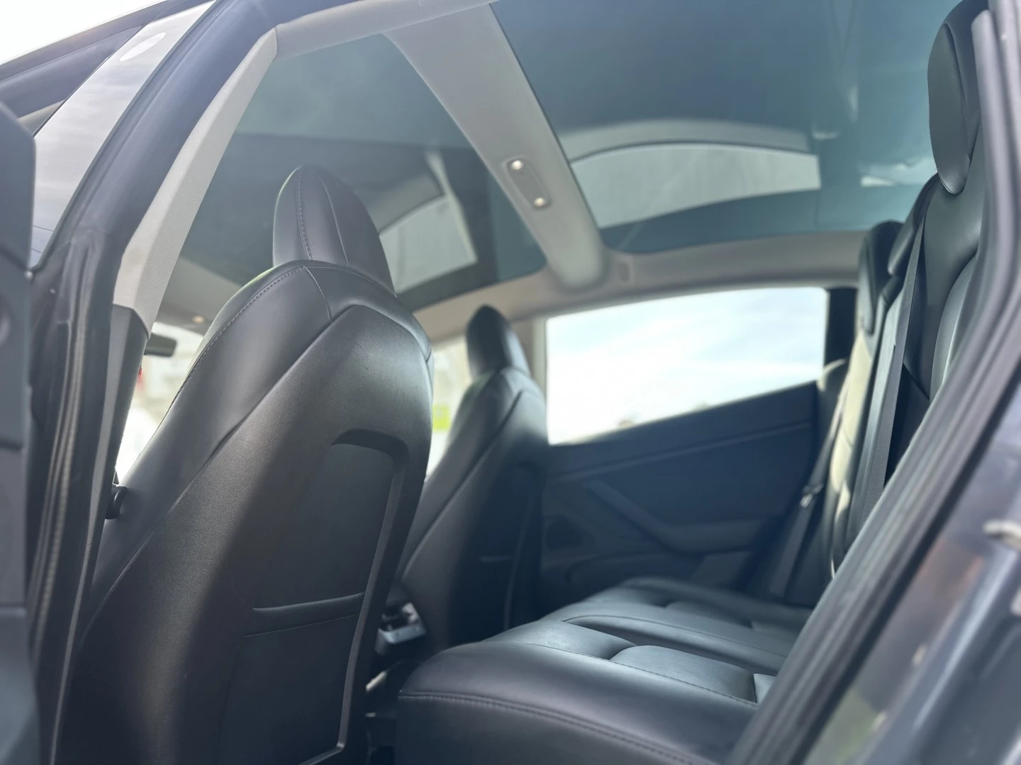 Tesla Model 3 Long Range AWD Dual Motor