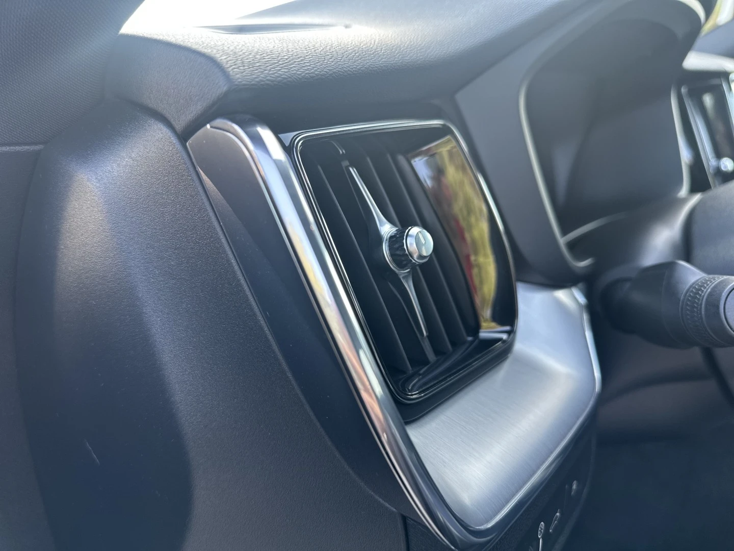 Volvo XC 60 T8 Twin Engine AWD Geartronic Momentum