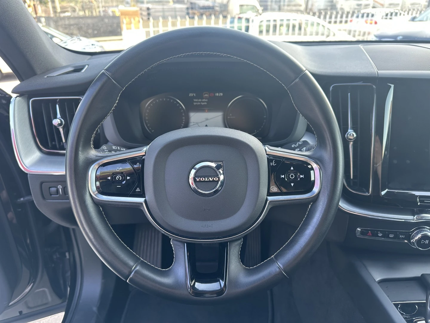 Volvo XC 60 T8 Twin Engine AWD Geartronic Momentum