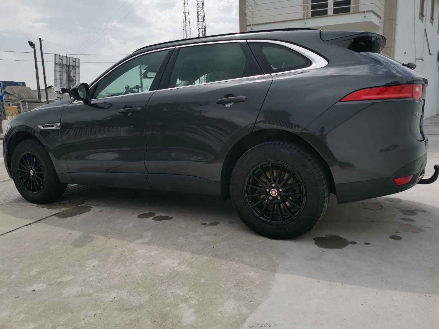 Jaguar F-Pace 2.0 i4D Portfolio
