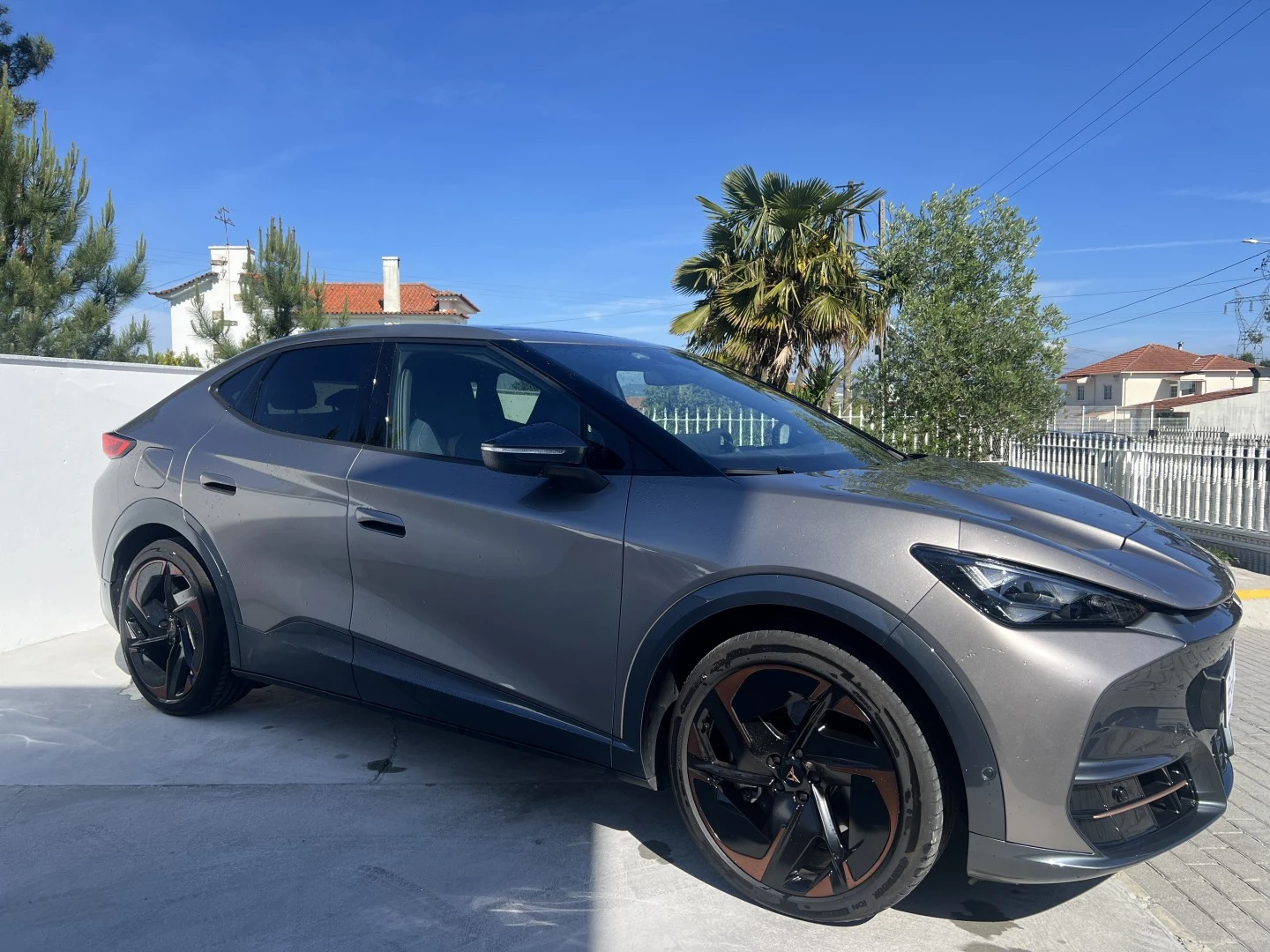 Cupra Tavascan 77 kWh Adrenaline