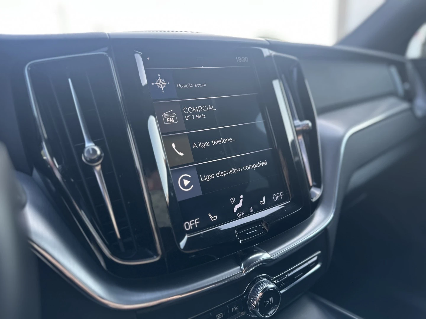 Volvo XC 60 T8 Twin Engine AWD Geartronic Momentum