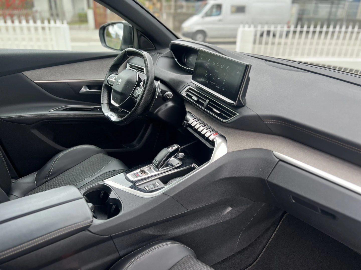 Peugeot 5008 1.5 BlueHDi Active Pack EAT8