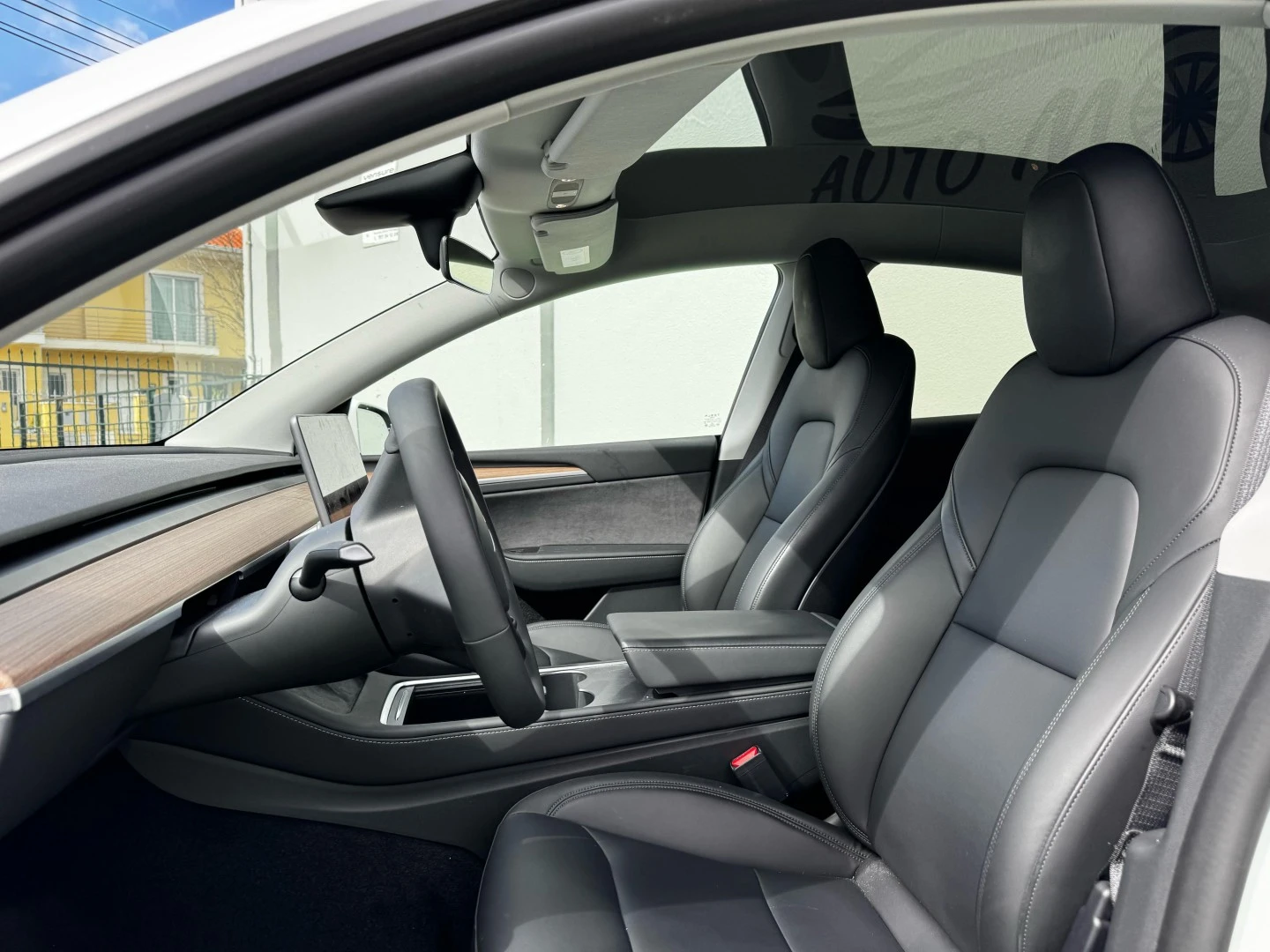 Tesla Model Y Long Range RWD