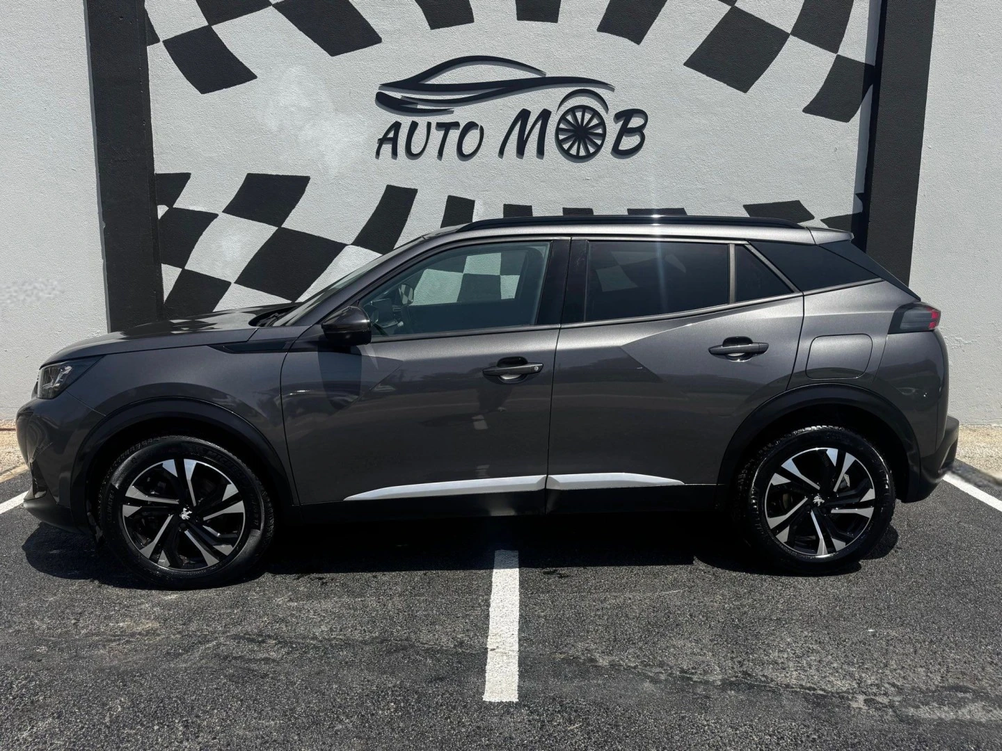Peugeot 2008 1.5 BlueHDi Allure EAT8