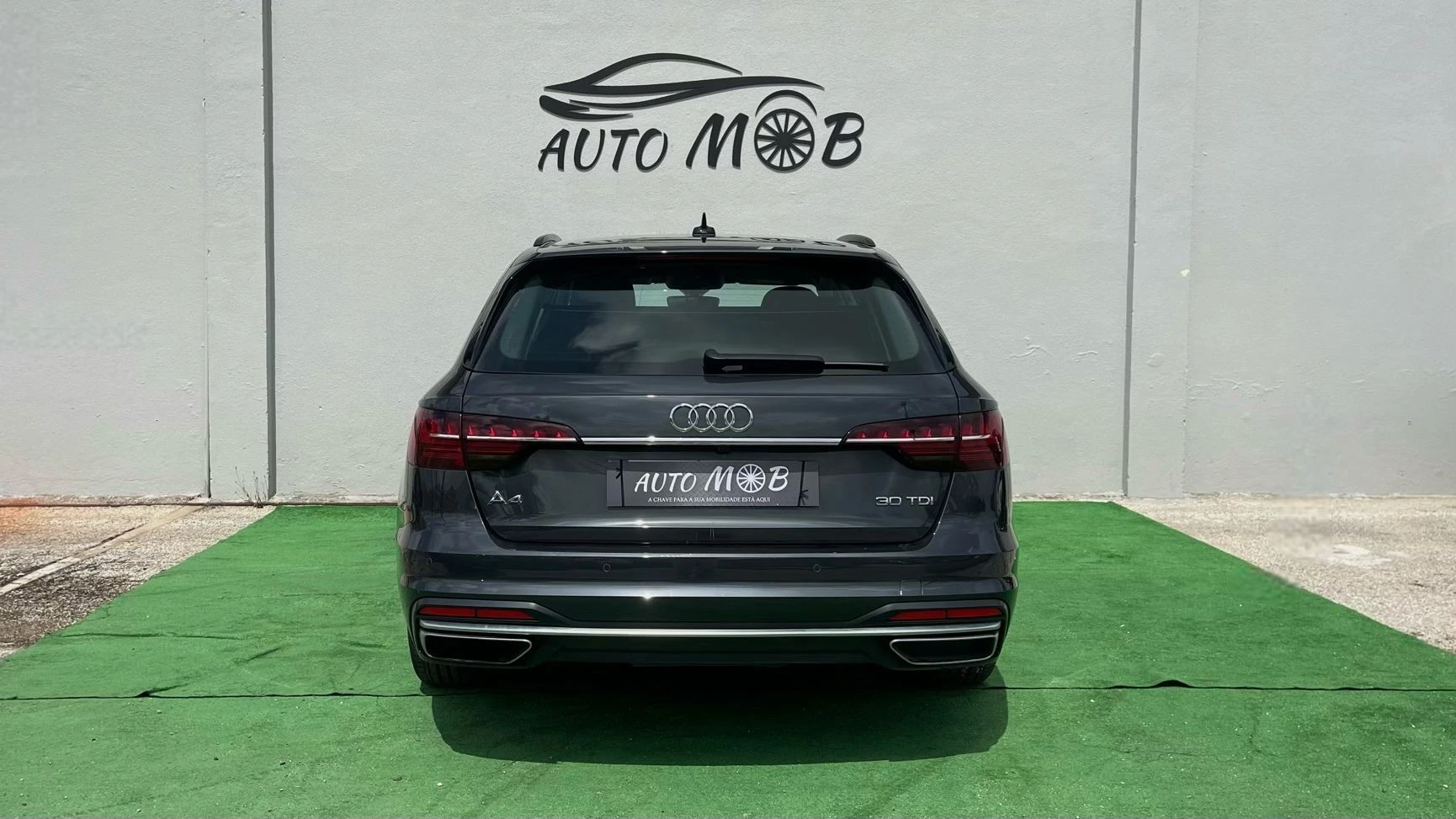 Audi A4 Avant 30 TDI Advanced S tronic