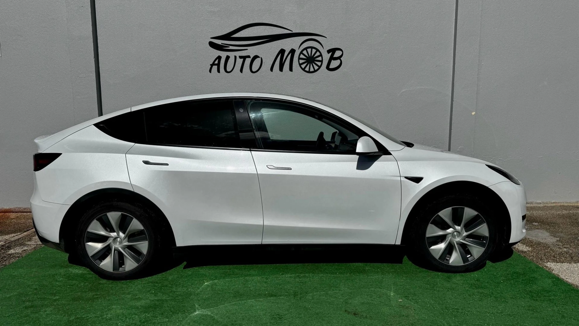 Tesla Model Y Long Range RWD