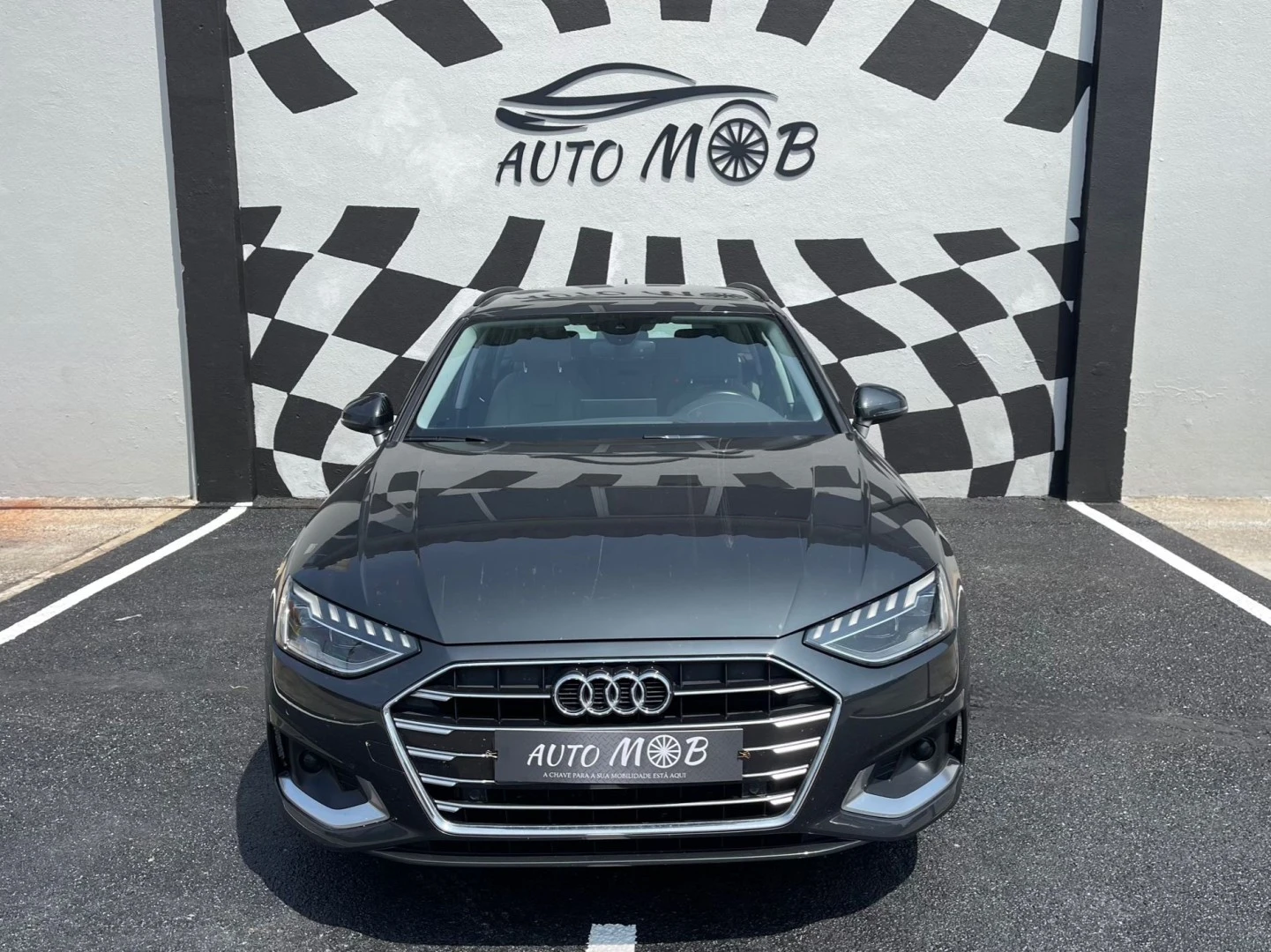 Audi A4 Avant 30 TDI Advanced S tronic