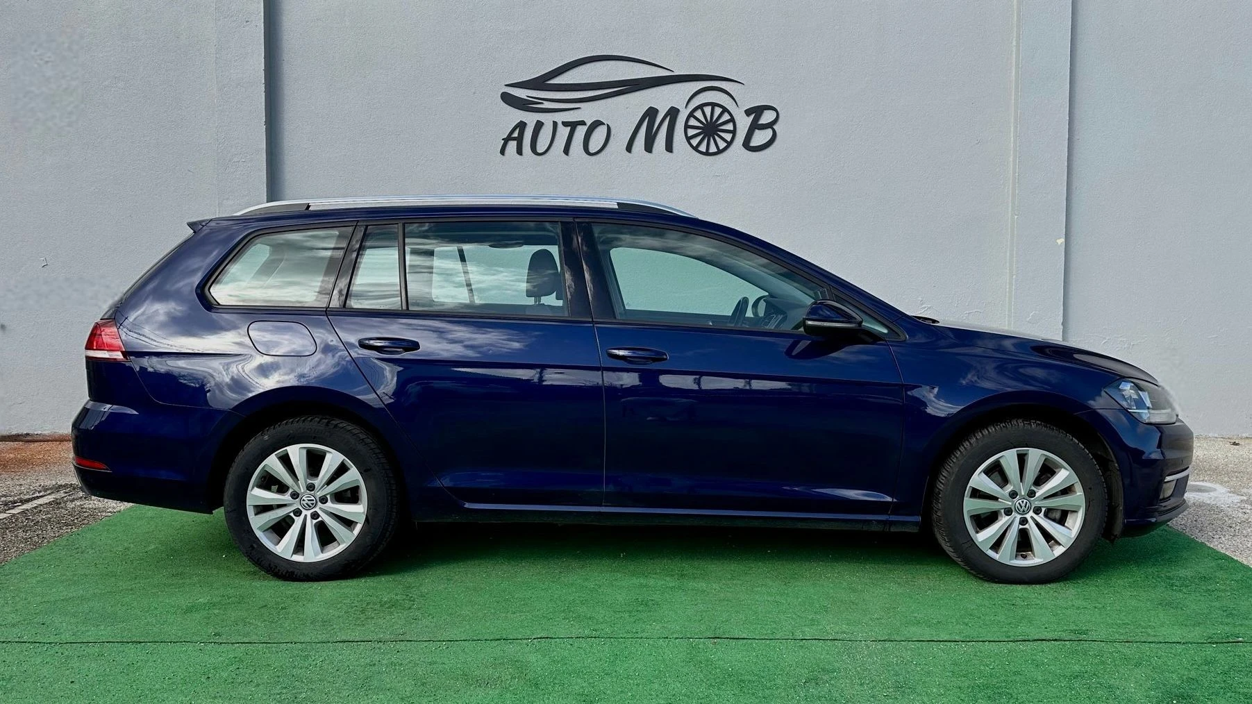 VW Golf Variant 1.6 TDi Confortline DSG