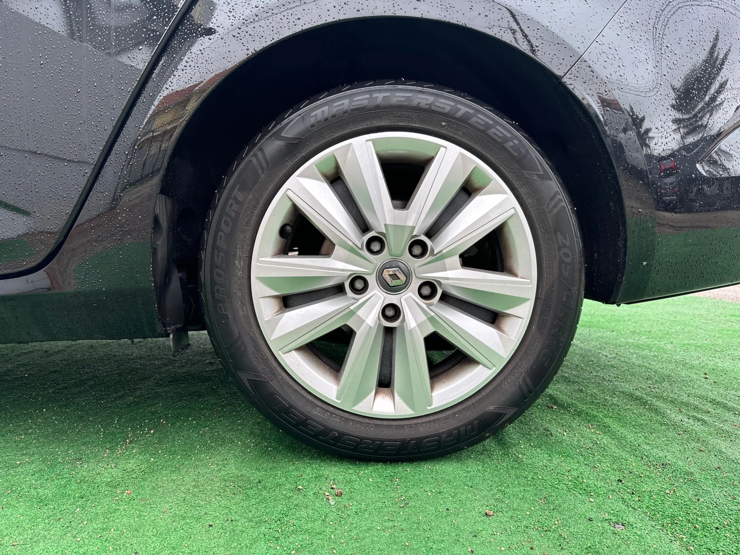 Renault Mégane Sport Tourer BLUE dCi 115 EDC BUSINESS EDITION