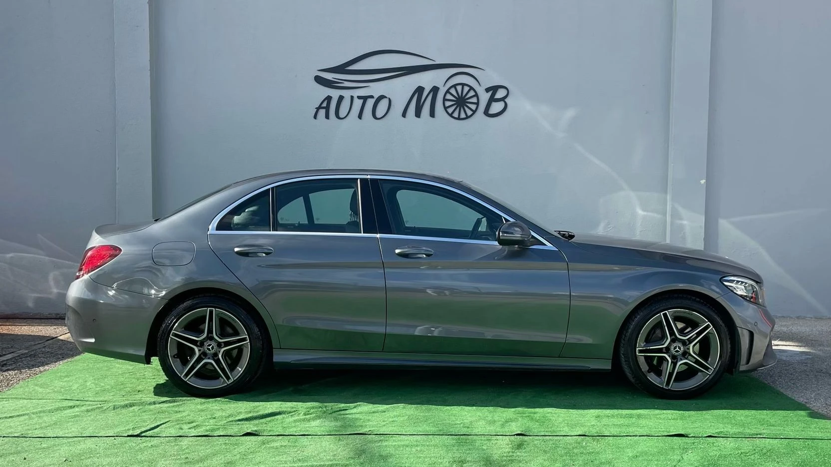 Mercedes-Benz C 220 d Station 9G-TRONIC AMG Line