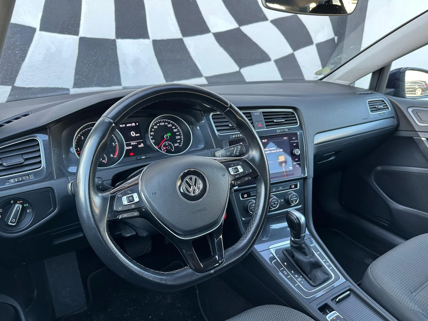 VW Golf Variant 1.6 TDi Confortline DSG